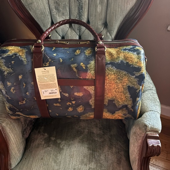 Patricia Nash Milano Weekender Duffel - Greek Map NWT - Picture 1 of 11